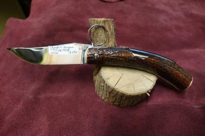Couteau Chasseur 13 cm en bois de cerf