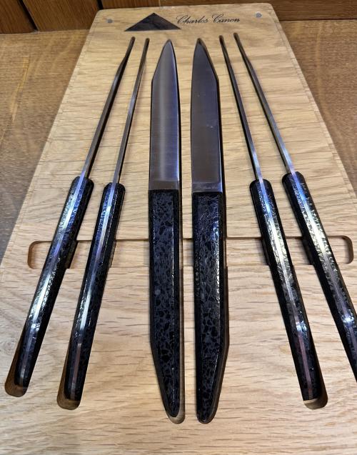 coffret de table en charbon poli